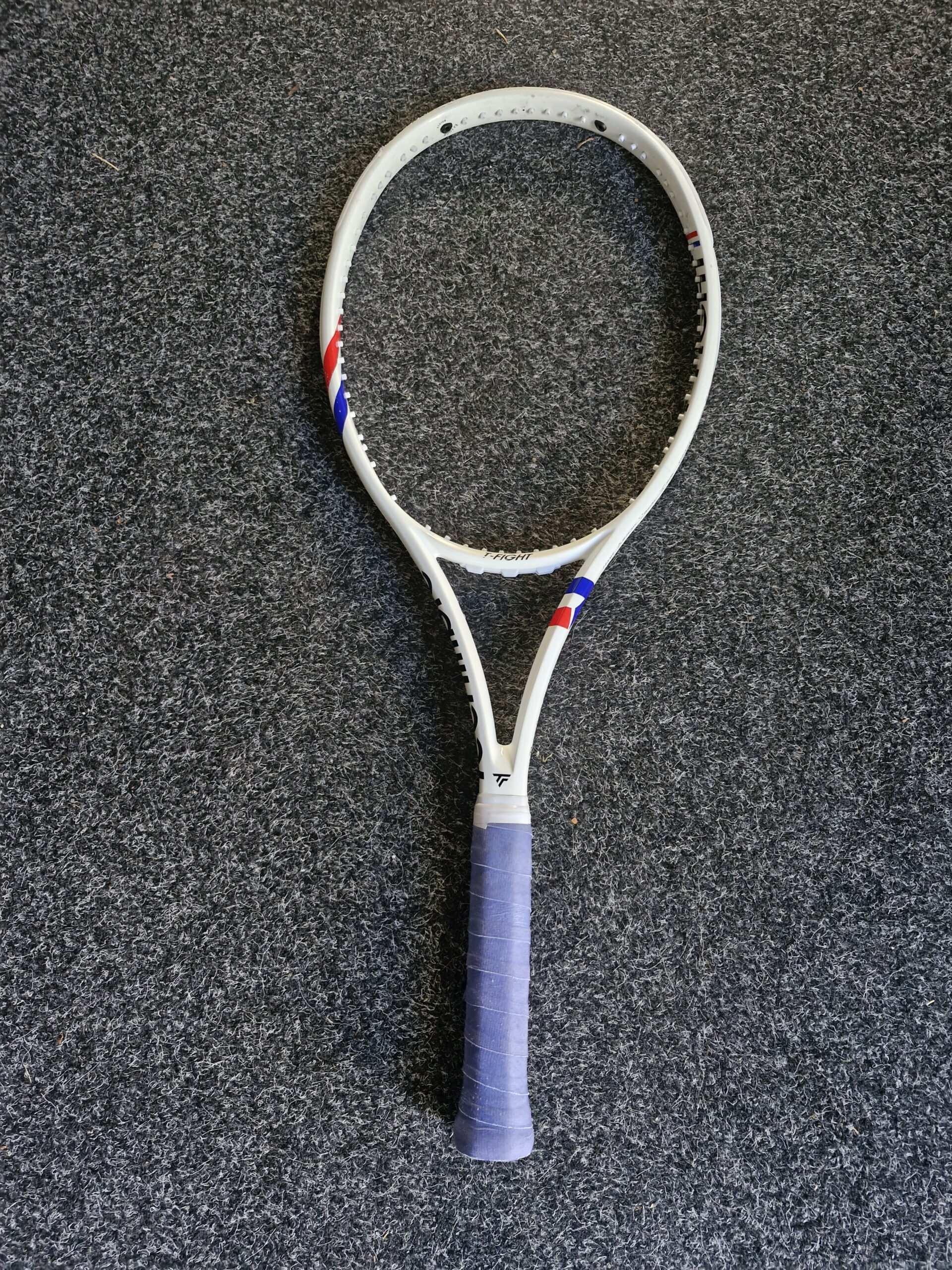 2025 TECNIFIBRE T- Fight Isoflex 300S Tennis Racquet Unstrung - Ex Demo - Image 11