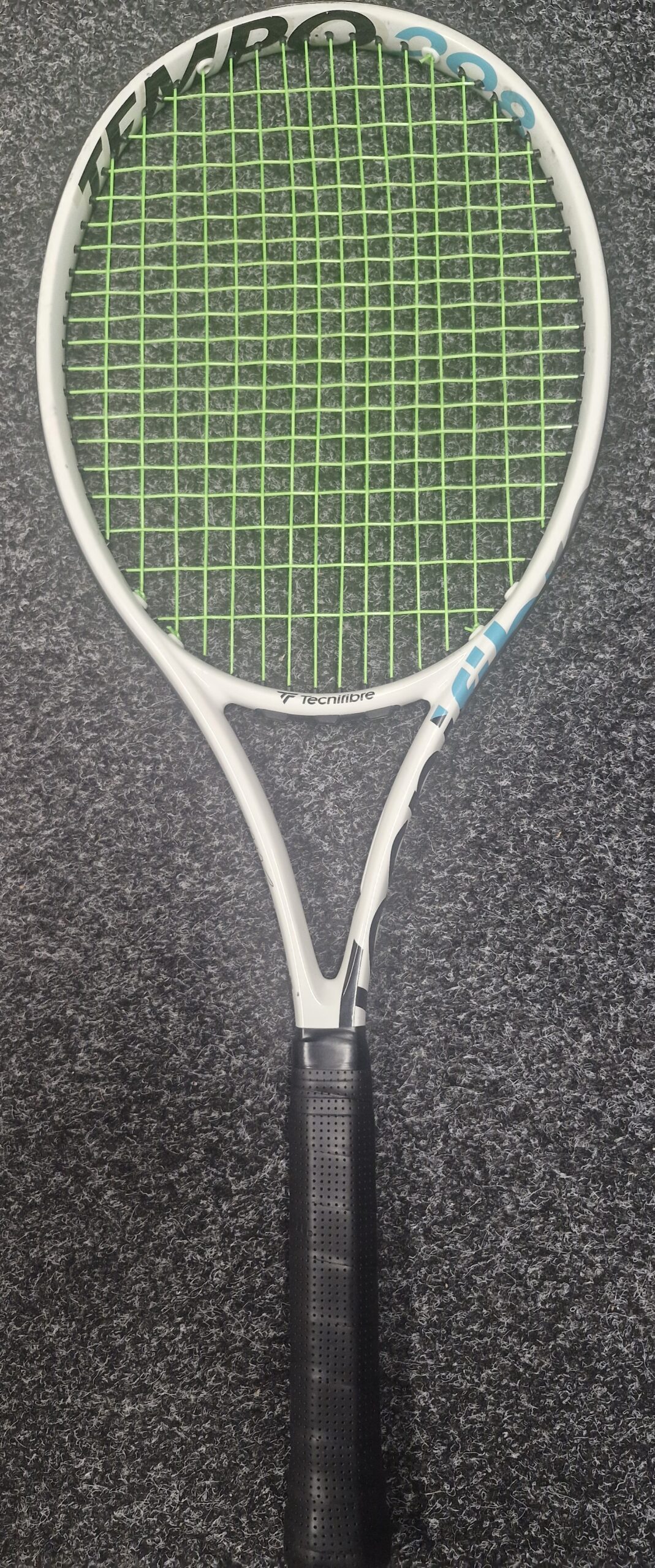 TECNIFIBRE Tempo 298g Iga Swiatek Tennis Racquet - Ex Demo - Image 7